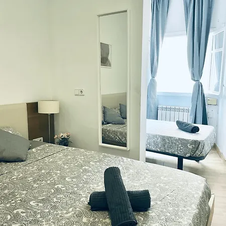 Valencia 3 Bed and breakfast